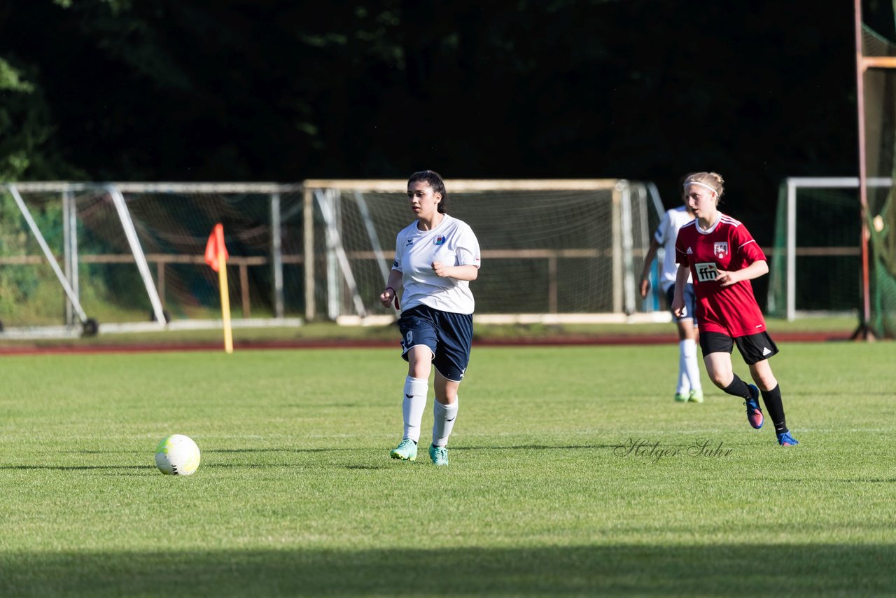 Bild 135 - Loewinnen-Cup